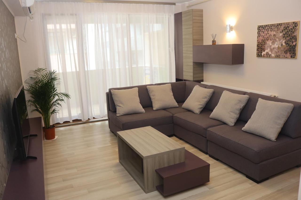Vega Beach Apartment Mamaia Exterior photo